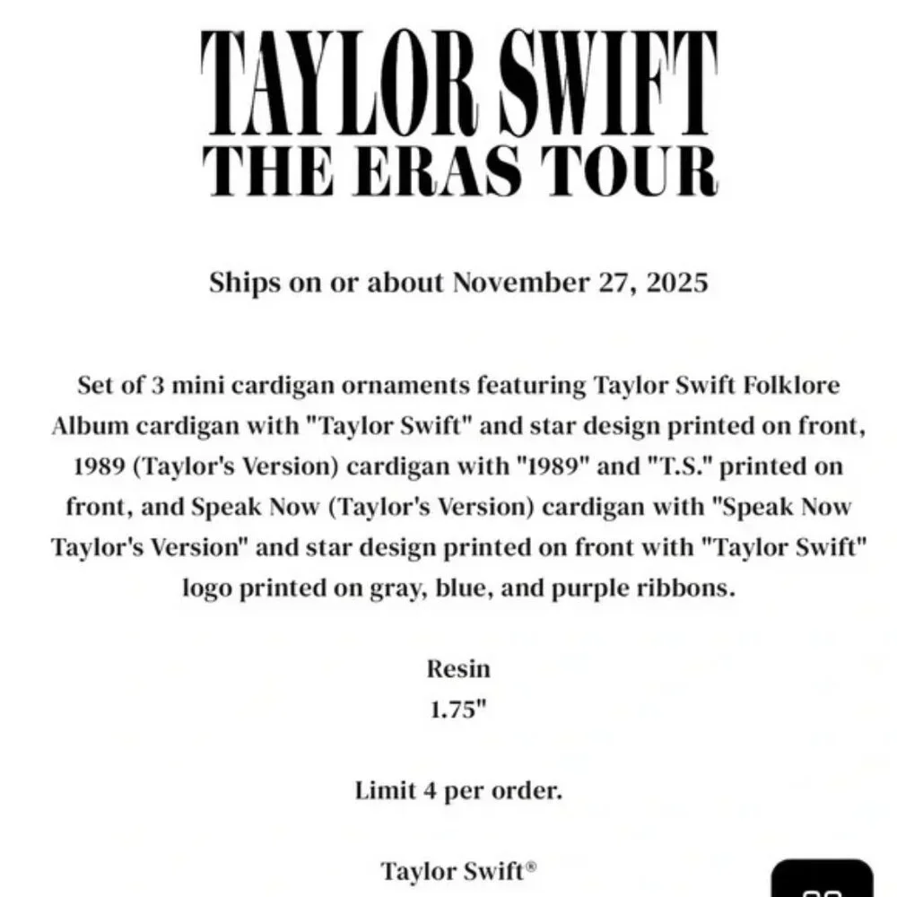 Mini Cardigan Ornament Set - Picture 6 of 6